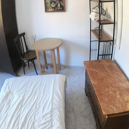 Toletum With Terrace Apartment